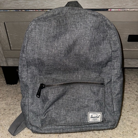 Herschel Backpack - Picture 1 of 4